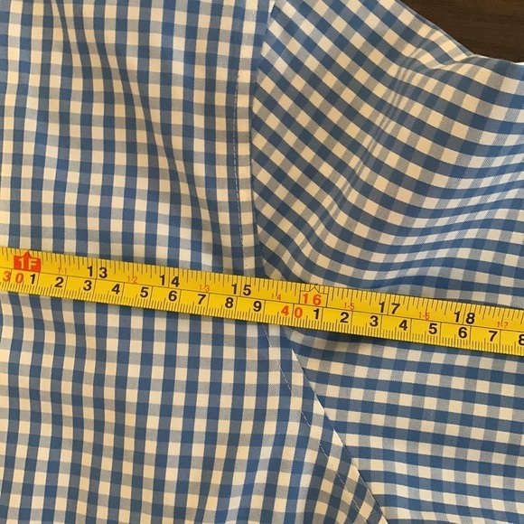 100% Cotton L.L. Bean Wrinkle -Resist Short Sleeve Button Down Blouse, sz Medium - Picture 9 of 11